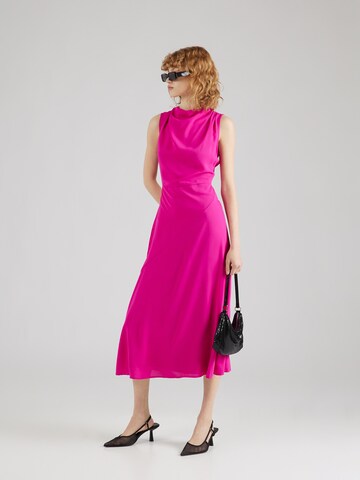 Trendyol Letní šaty – pink
