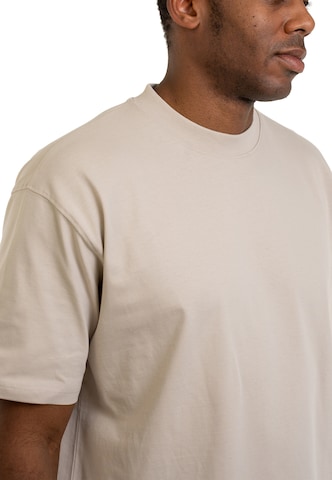 Maglietta 'Sammy Oversized' di Johnny Urban in beige