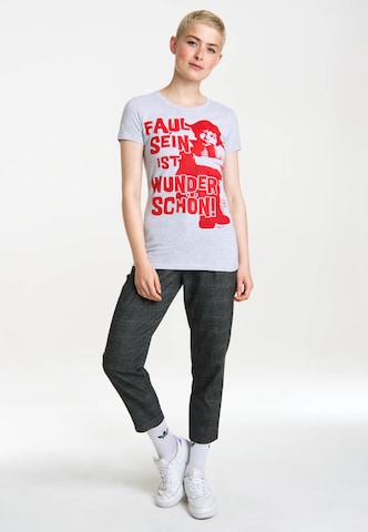 LOGOSHIRT T-Shirt mit 'Faul sein ist wunderschön'-Print in Grau