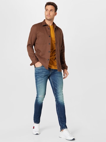 TOM TAILOR DENIM Comfort fit Button Up Shirt in Brown