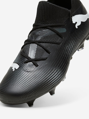 Chaussure de foot 'FUTURE 7 MATCH' PUMA en noir