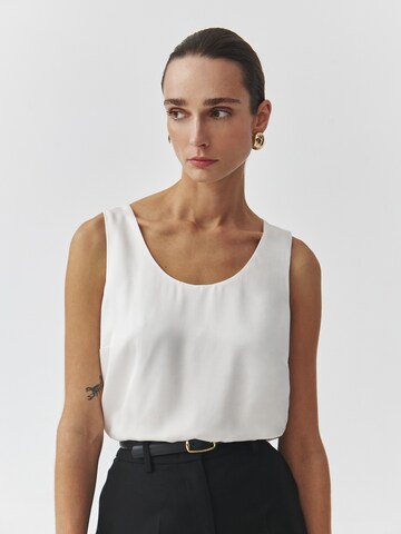 TATUUM - Camisa em branco: frente