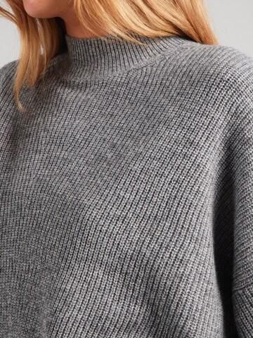 OUI - Jersey en gris