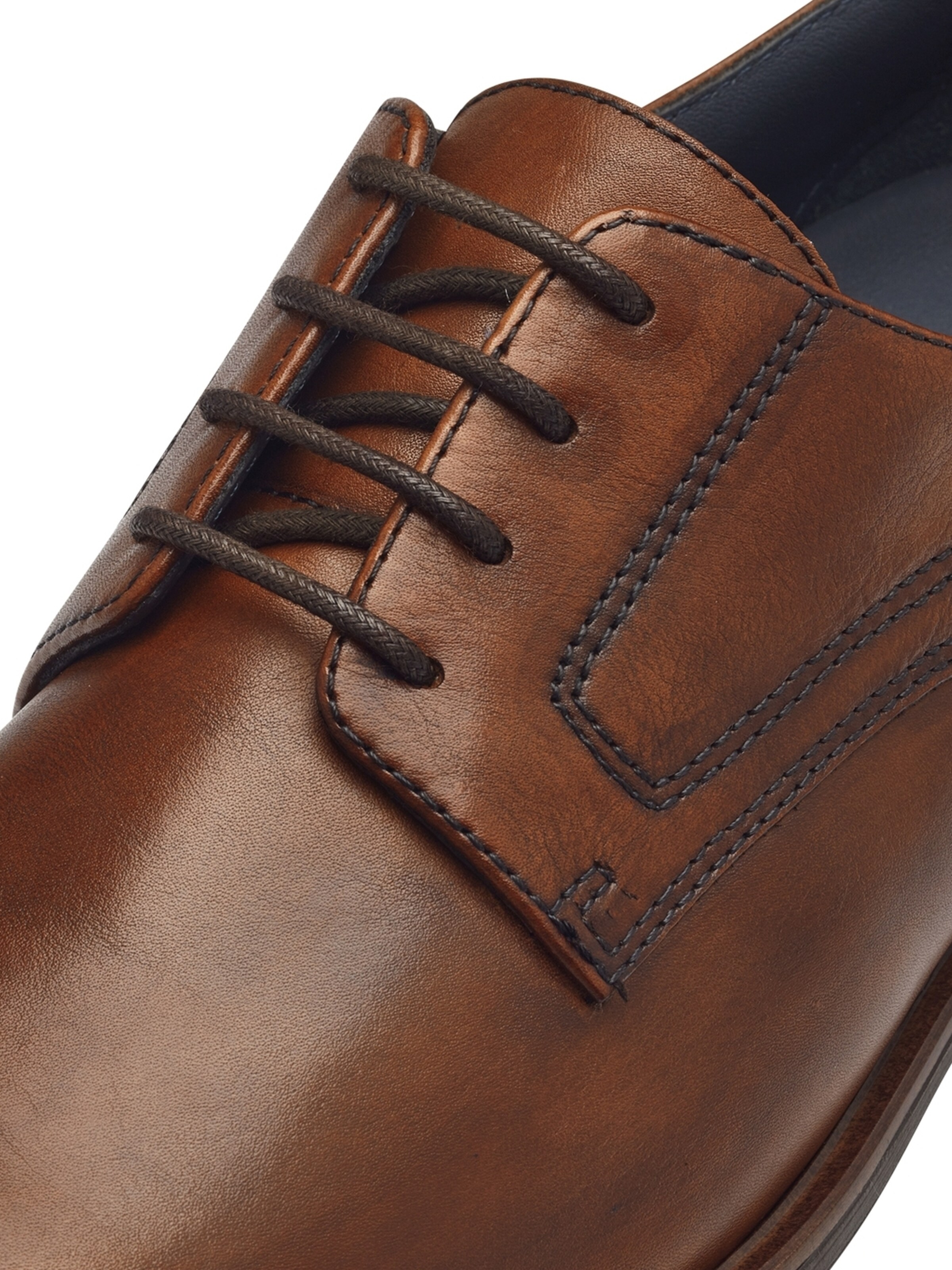 Tamaris Lace-up shoe in Brown
