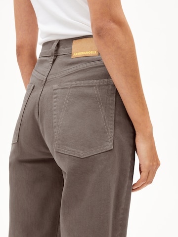 ARMEDANGELS Regular Jeans in Bruin