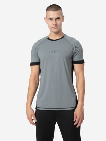 4F - Camiseta funcional en gris: frente