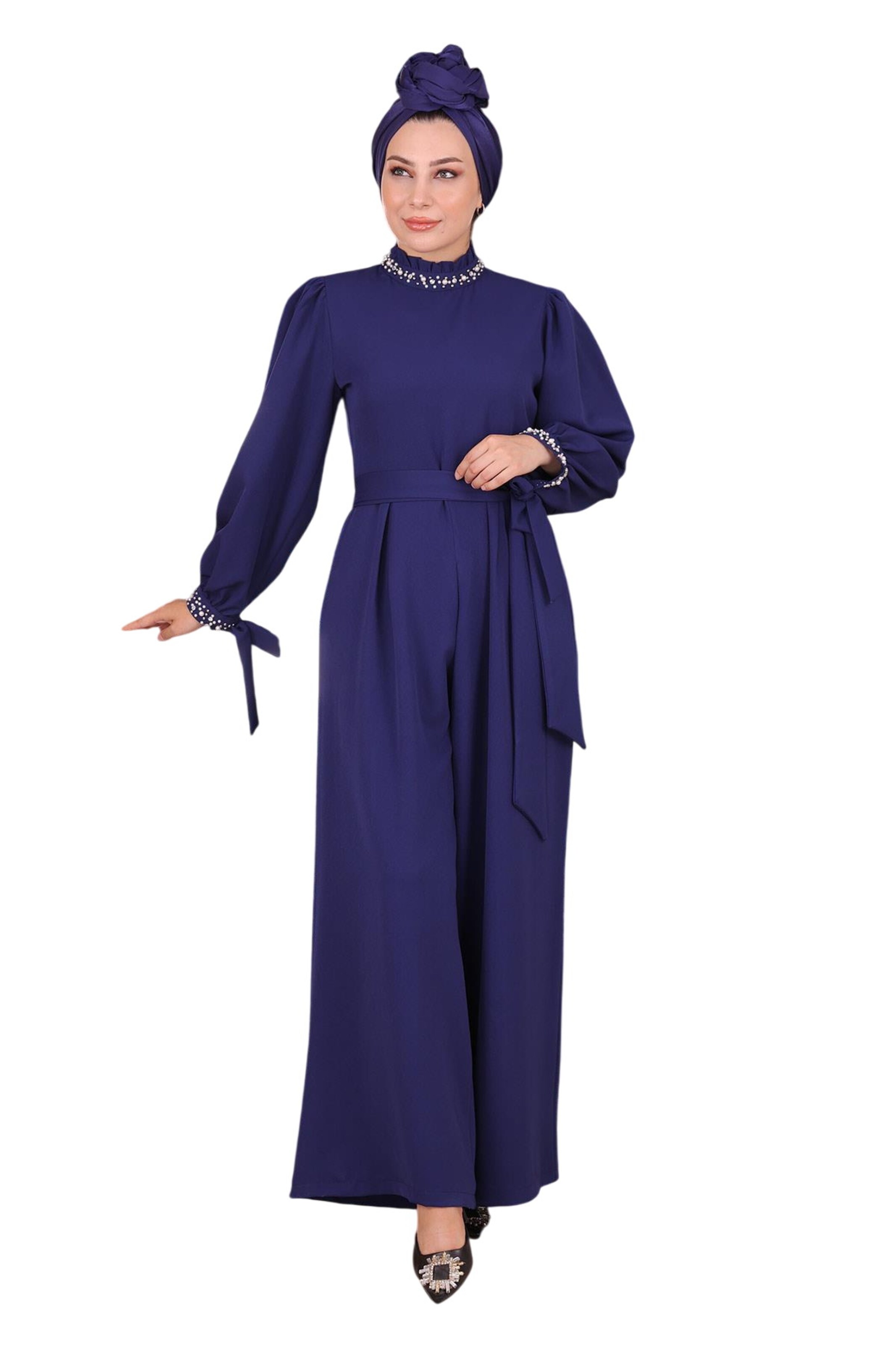 MODAMIHRAM Jumpsuit in Blue: front