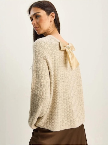 Bianco Lucci - Pullover em bege