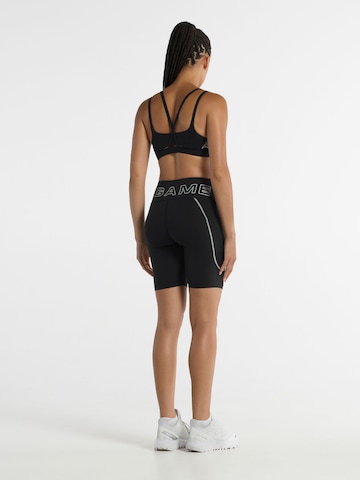 Regular Pantalon de sport 'Elevate' A-Game en noir