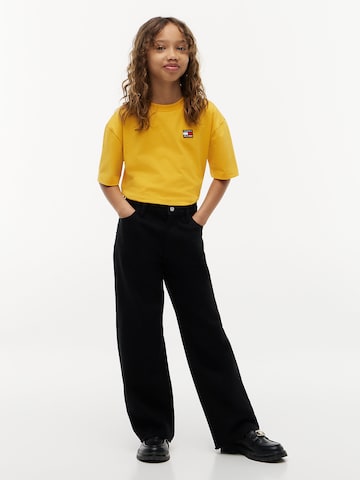 TOMMY HILFIGER T-Shirt 'Essential' in Gelb