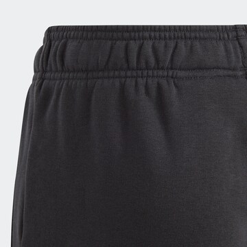 ADIDAS SPORTSWEAR - Tapered Calças de desporto 'Essentials' em preto