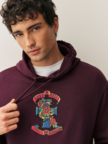 Sweat-shirt 'Guns N Roses' Next en rouge