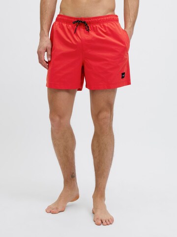 JACK & JONES Badeshorts 'JPSTMaui' in Rot: Vorderseite