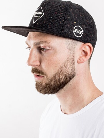 Blackskies Cap 'Ancient Gods' in Schwarz
