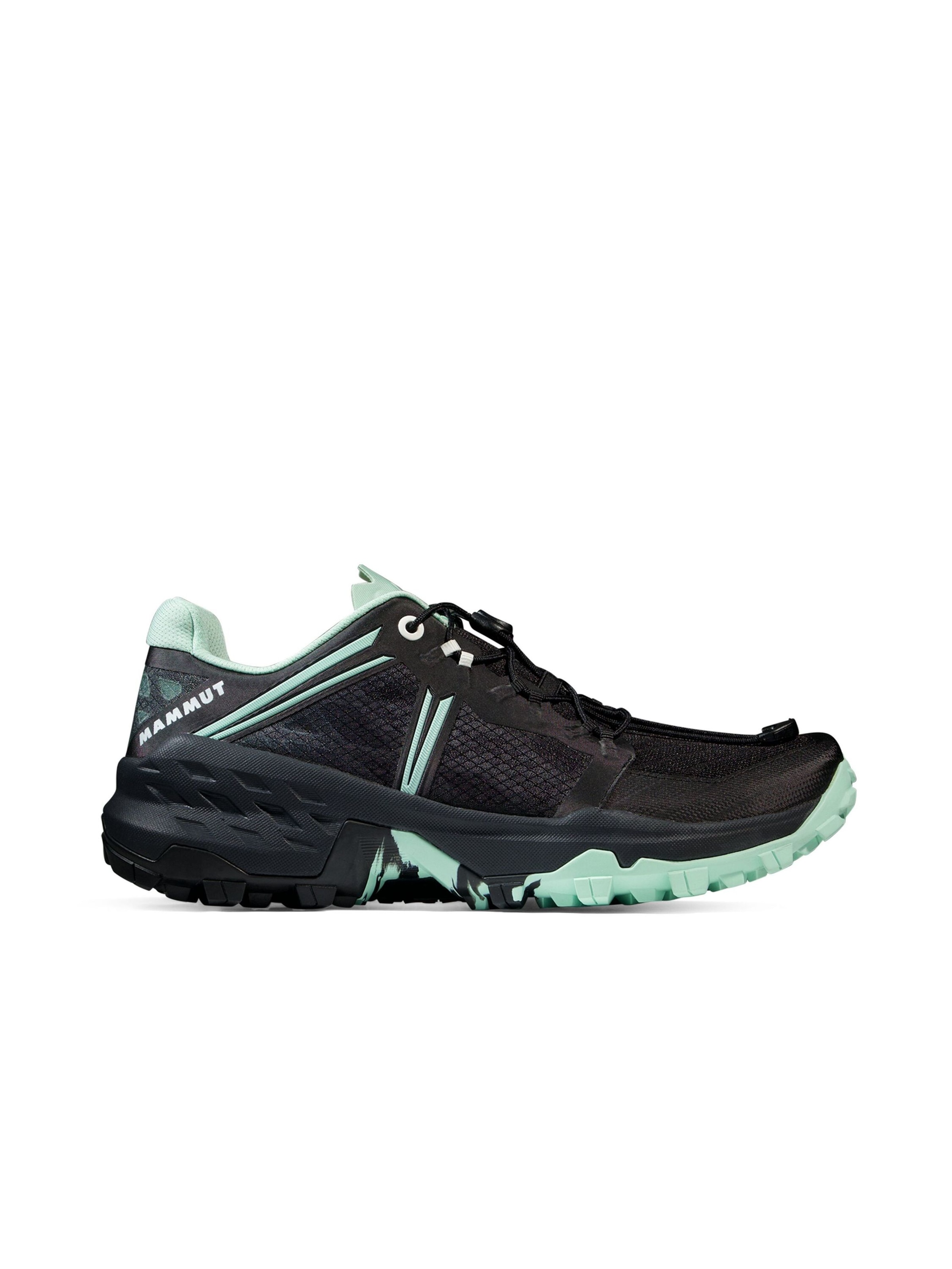 MAMMUT Flats in Black