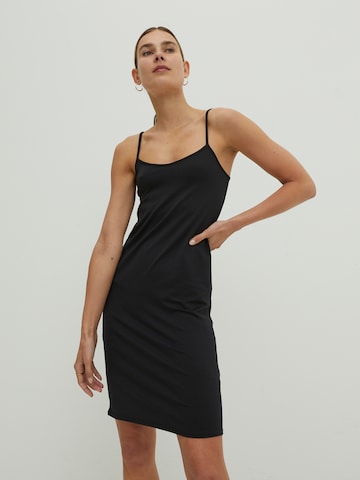 EDITED Kleid 'Jaana' in Schwarz: predná strana