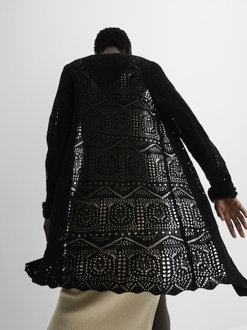 bonprix Strickjacke in Schwarz