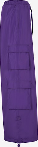 Urban Classics Szeroka nogawka Bojówki w kolorze fioletowy