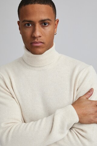 Casual Friday Sweater 'Karl' in Beige