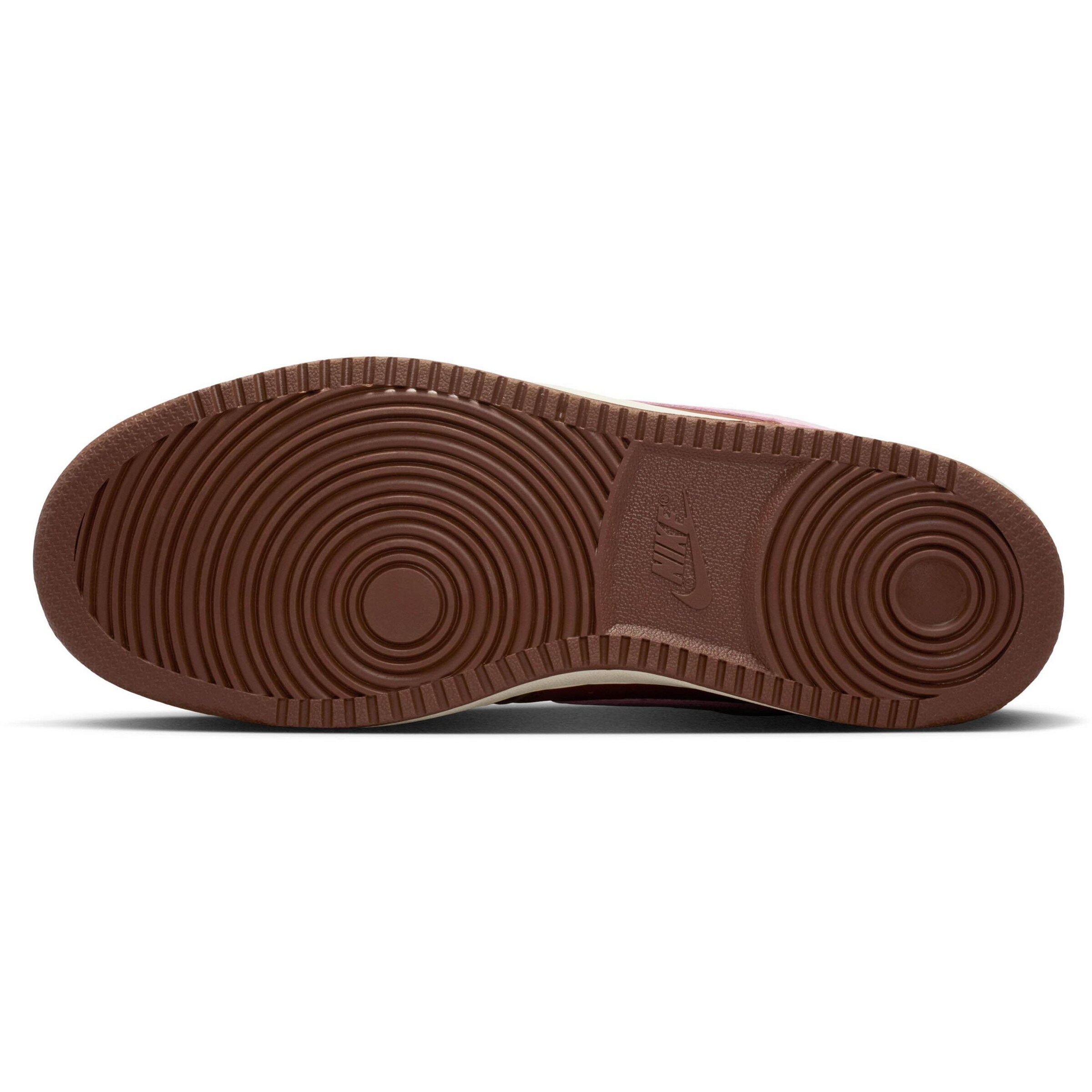 Nike Sportswear Sportschoen 'COURT VISION' in Bruin