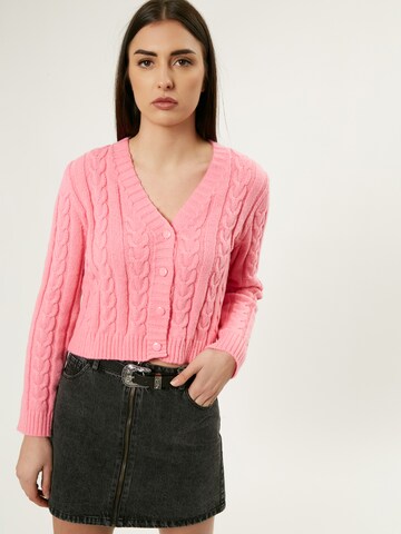 Influencer Knit cardigan in Pink: front