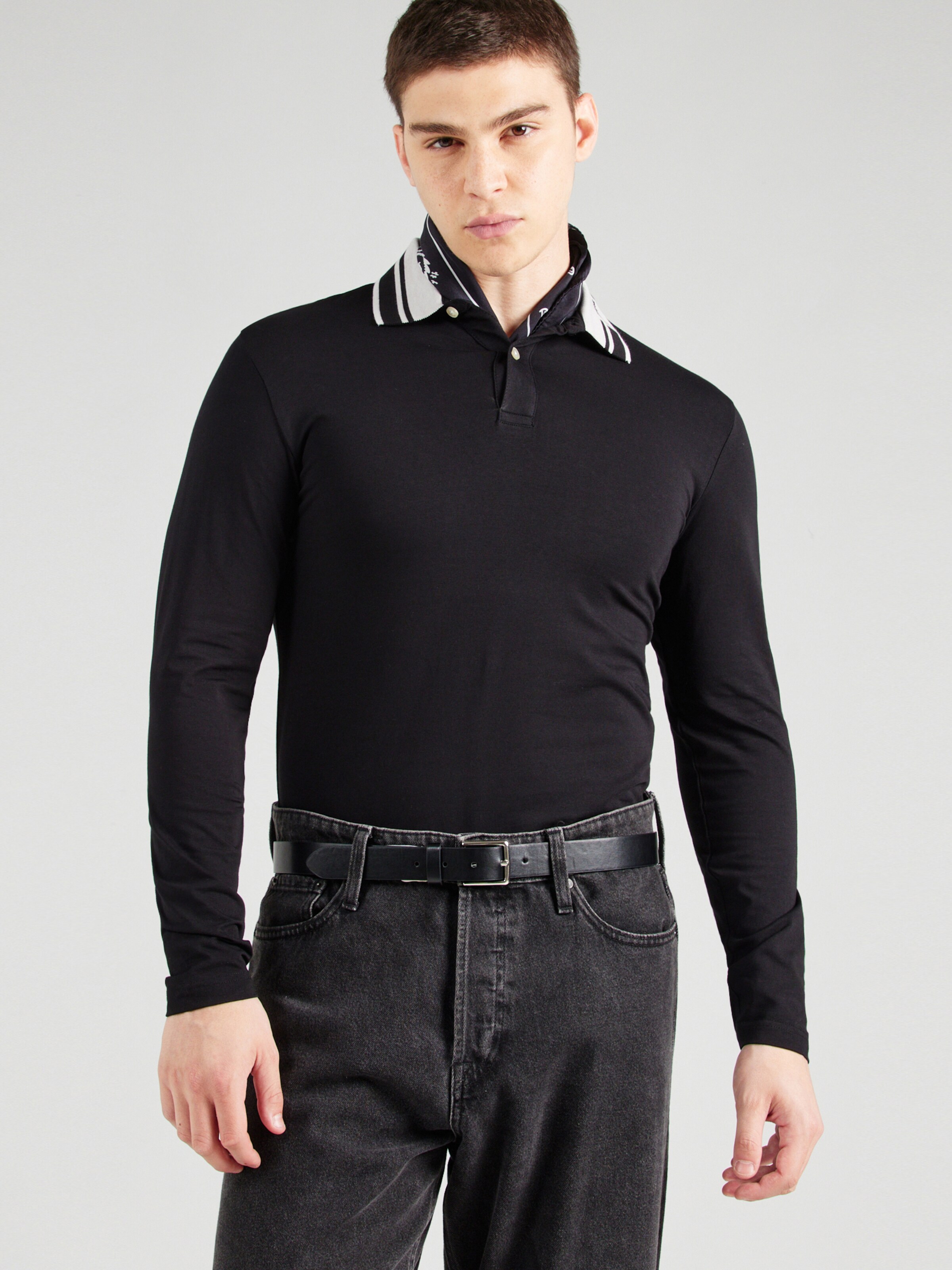 GUESS Camisetas para hombres Comprar online ABOUT YOU