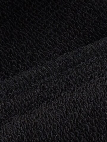 WINKIKI Regular Hose‌‌‌ in Schwarz