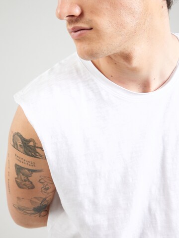Superdry Shirt in White
