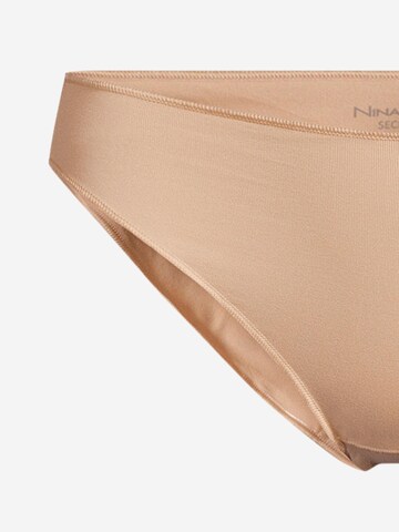 Nina von C. Slip 'Secret' in Beige