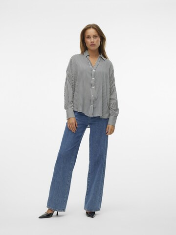 VERO MODA Blouse 'Bumby' in Grey