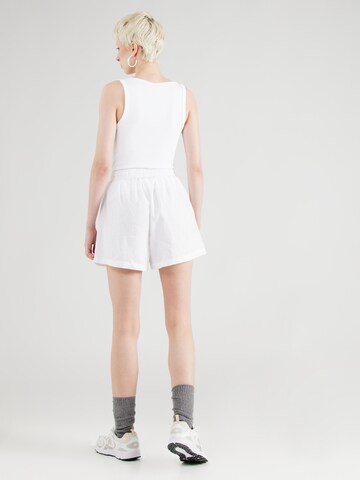VERO MODA Loosefit Shorts 'LINN' in Weiß