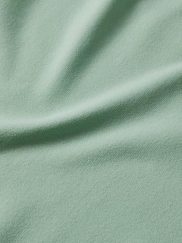 MANGO Neuletoppi 'BELL' värissä vihreä