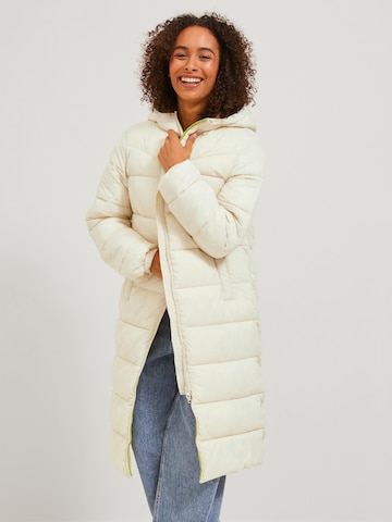 JJXX Winter Coat 'Nora' in Beige: front