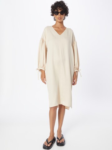 Robe 'Pembroke' JcSophie en beige