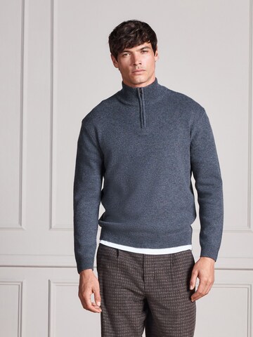 Next Pullover in Grau: Vorderseite