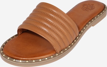 Apple of Eden Mules 'Ariel' in Brown: front