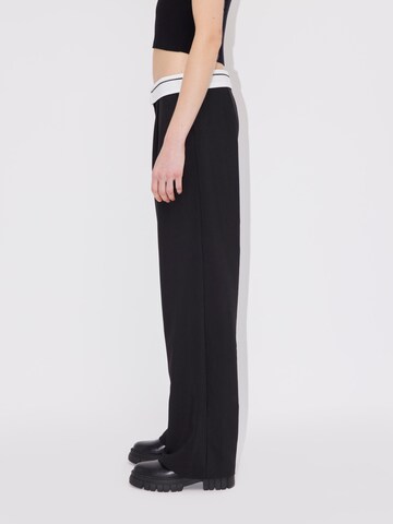 Loosefit Pantaloni 'Alannah' di LeGer by Lena Gercke in nero