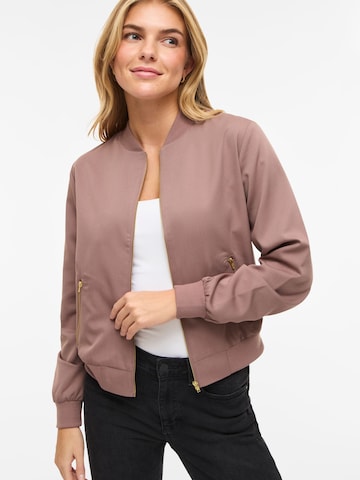 Veste mi-saison 'VIBUBBLE ' VILA en rose