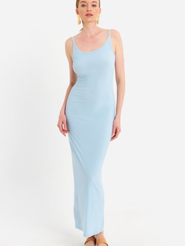 Robe Cool & Sexy en bleu : devant