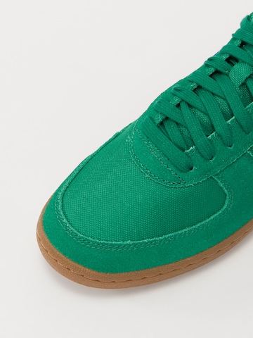 zaļš Nike Sportswear Zemie brīvā laika apavi 'FIELD GENERAL'