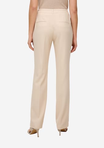 s.Oliver BLACK LABEL Regular Bügelfaltenhose in Beige