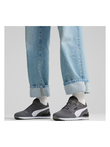 Scarpa sportiva 'St Runner V4 Mesh' di PUMA in grigio: frontale