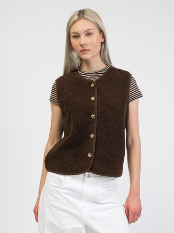 BROKE + SCHÖN Knitted Vest in Brown: front