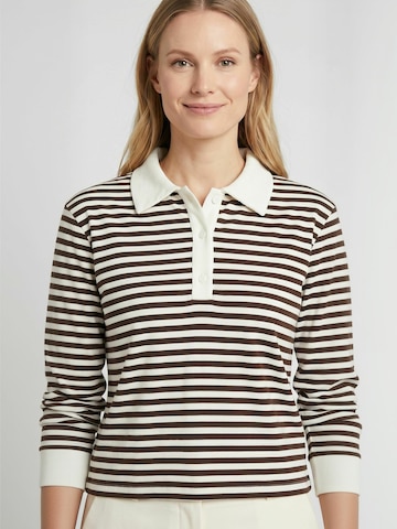 Opal Studio Top ' Freja ' in White: front