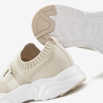 LASCANA Sneaker in Beige