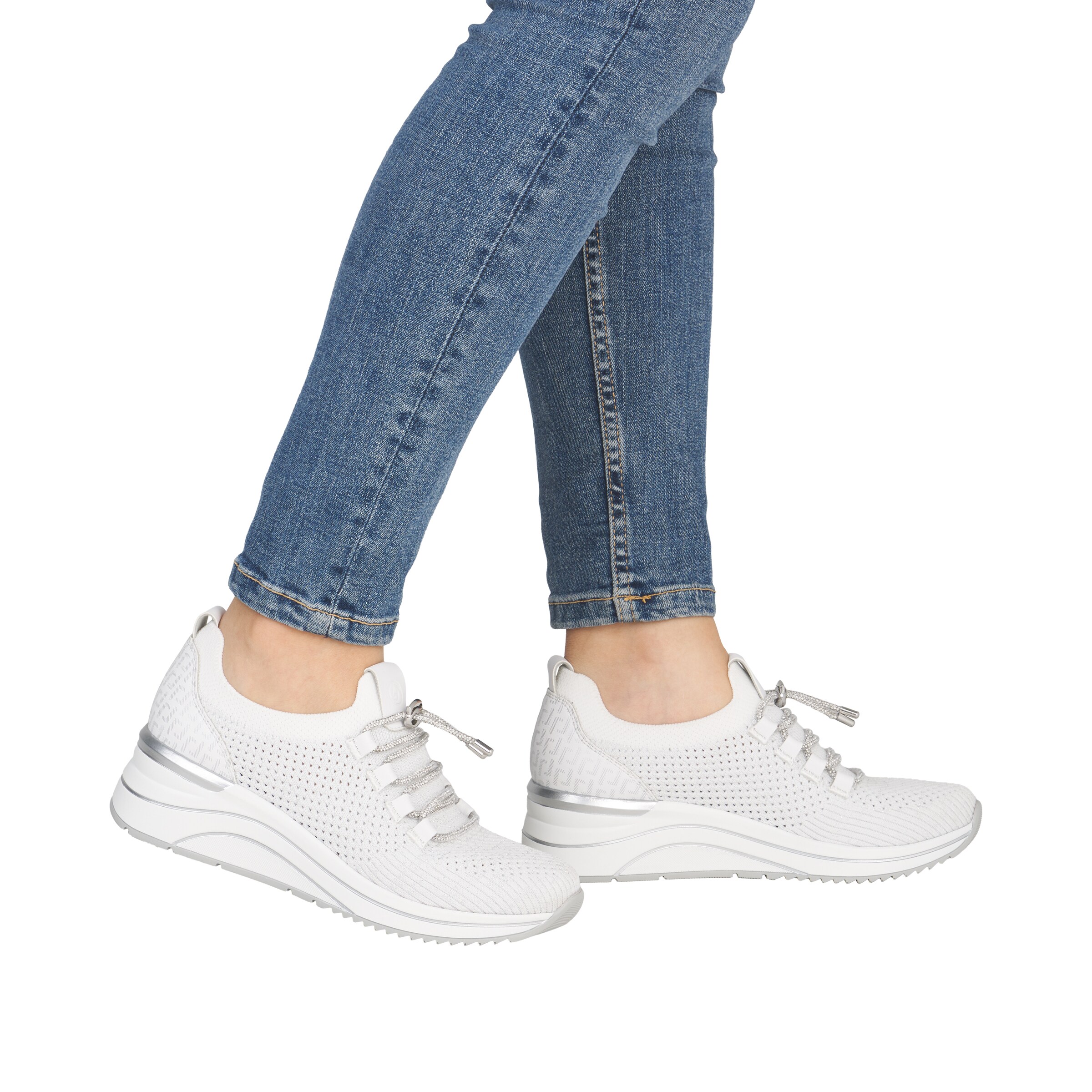 Baskets basses REMONTE en blanc