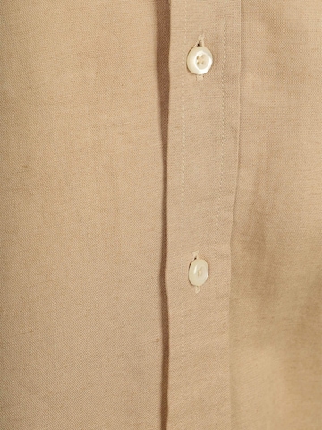 Steppin' out Regular fit Button Up Shirt in Beige