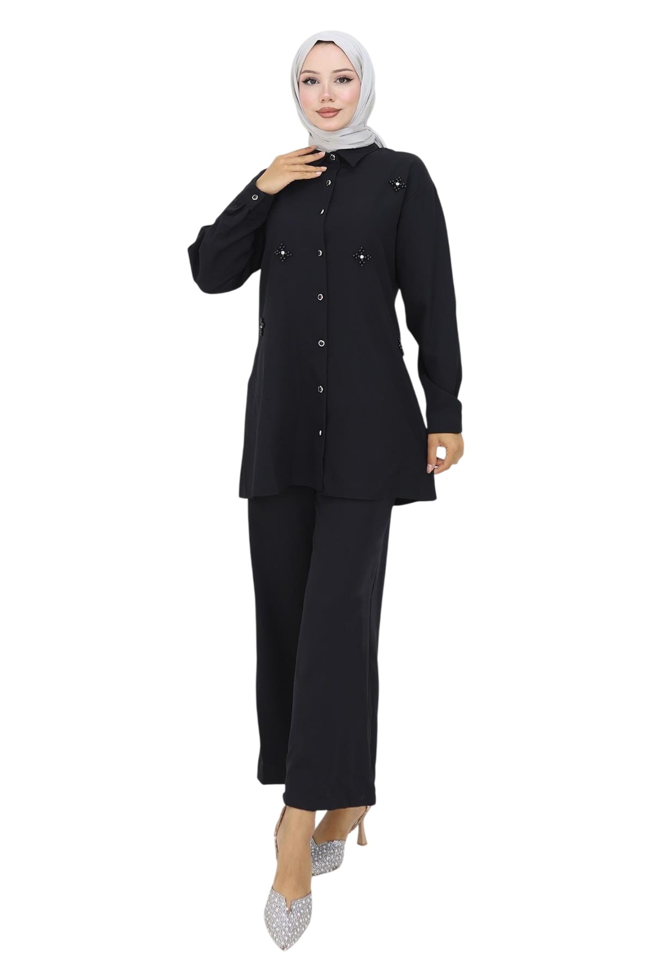 Pantalons de tailleur MODAMIHRAM en noir : devant