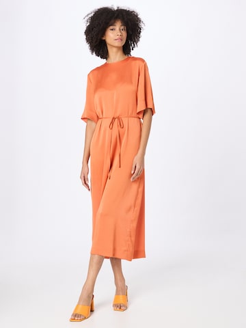 Robe Warehouse en orange : devant