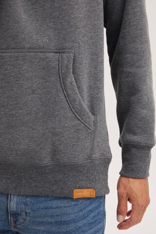 !Solid Sweatshirt in Grijs